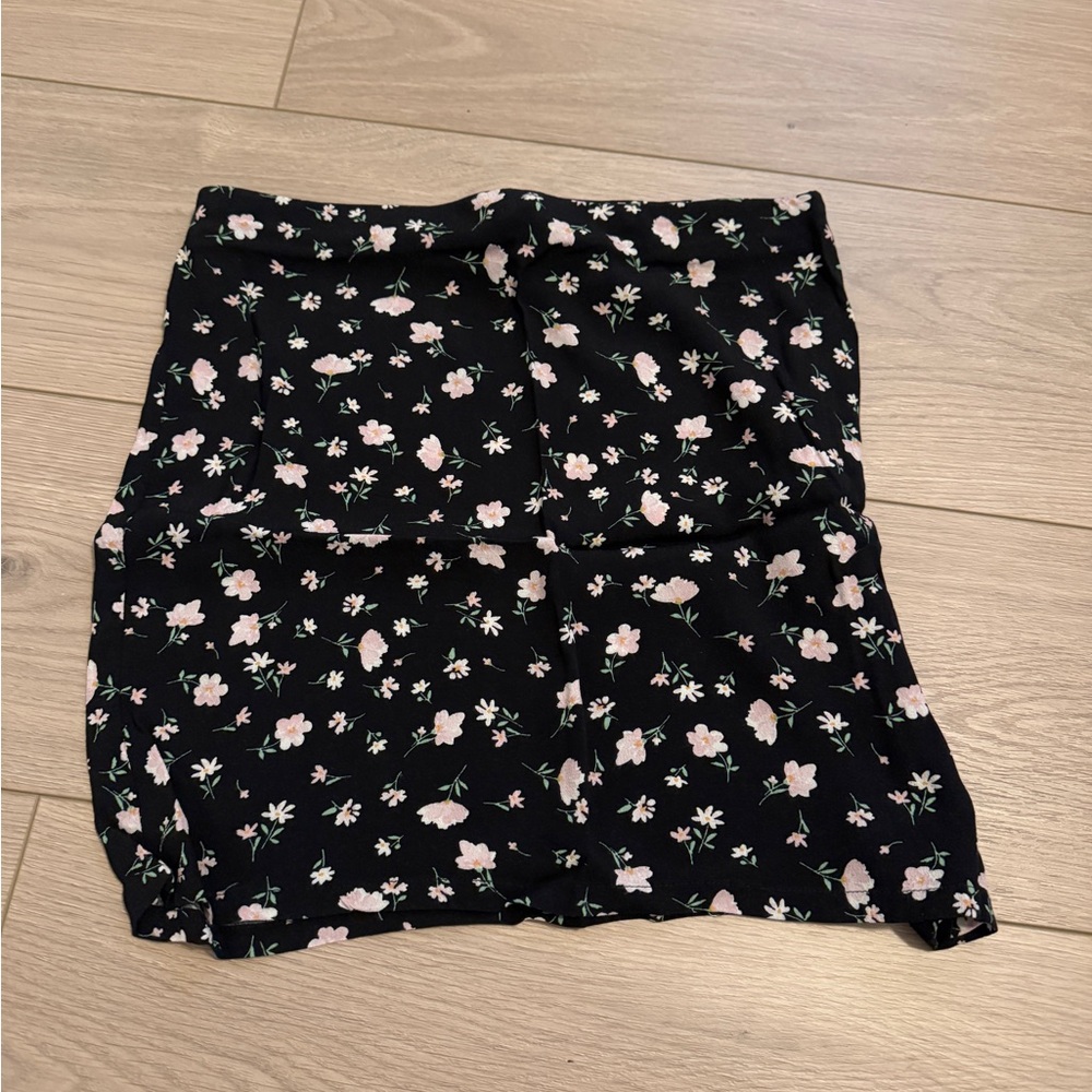 Elodie Black Mini Skirt with Pink Floral Design